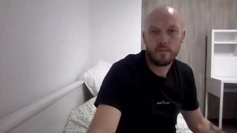 nighttime online show from September 27, 2025, 1:16 pm