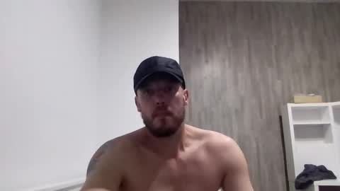 nighttime online show from October 4, 2025, 1:58 am