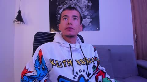 Snapshot of niickcooper chatting on December 27, 2024, 1:22 am Niick online show from December 27, 2024, 1:22 am