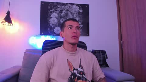 Snapshot of niickcooper chatting on January 9, 2025, 1:18 am Niick online show from January 9, 2025, 1:18 am