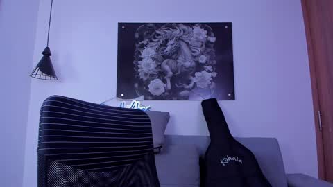 Snapshot of niickcooper chatting on February 8, 2025, 12:06 am Niick online show from February 8, 2025, 12:06 am