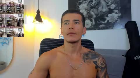 Snapshot of niickcooper chatting on March 6, 2025, 11:53 pm Niick online show from March 6, 2025, 11:53 pm