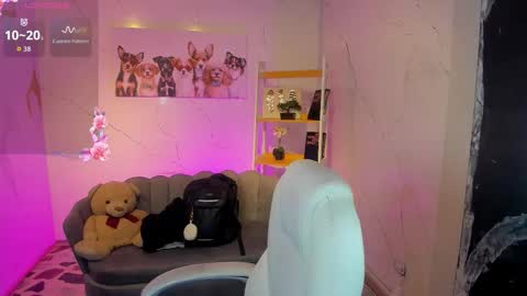 Anni online show from November 8, 2025, 12:44 am