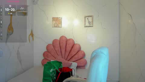 Anni online show from April 4, 2026, 4:00 am