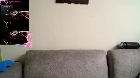 Nicolee   online show from February 20, 2026, 3:01 pm