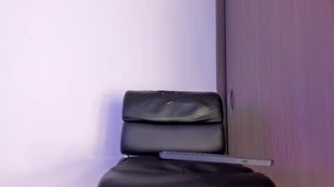 Snapshot of niicoleth_ chatting on February 23, 2026, 1:14 am Nicoleth Mendez online show from February 23, 2026, 1:14 am