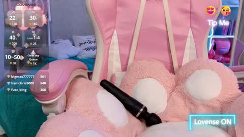 Snapshot of niicolle18 chatting on January 5, 2025, 1:15 pm Nicole online show from January 5, 2025, 1:15 pm