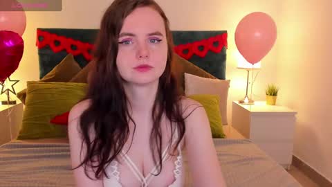 niiik_miiiki online show from February 22, 2025, 8:18 am