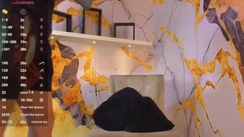 Snapshot of nijinsky_latinboy chatting on January 16, 2026, 10:52 am Nijinsky online show from January 16, 2026, 10:52 am