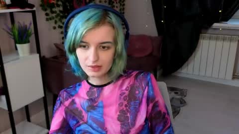 NIKA online show from April 15, 2026, 1:07 pm