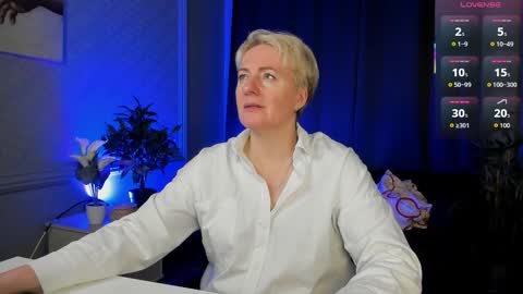 Snapshot of nika_smit chatting on February 27, 2026, 8:47 am Nika online show from February 27, 2026, 8:47 am