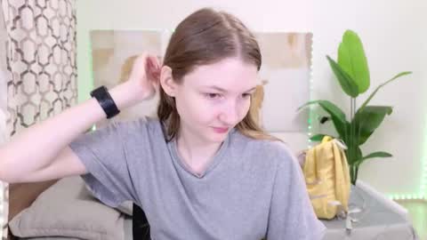 Snapshot of nikalure chatting on May 1, 2026, 5:23 am nikalure online show from May 1, 2026, 5:23 am
