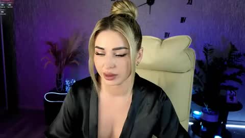 NikaStill  online show from March 30, 2026, 2:23 am