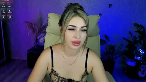 NikaStill  online show from July 14, 2026, 2:05 am