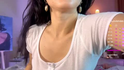 Snapshot of nikavenus chatting on December 4, 2025, 9:18 am Nika online show from December 4, 2025, 9:18 am