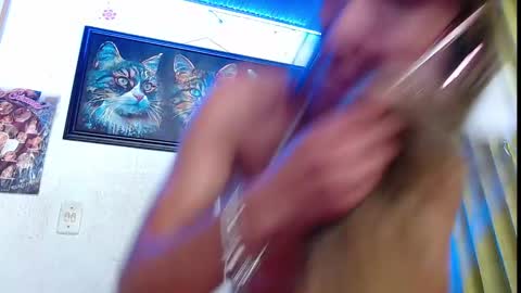 Snapshot of niki_1998 chatting on February 17, 2025, 10:47 pm Natalia online show from February 17, 2025, 10:47 pm