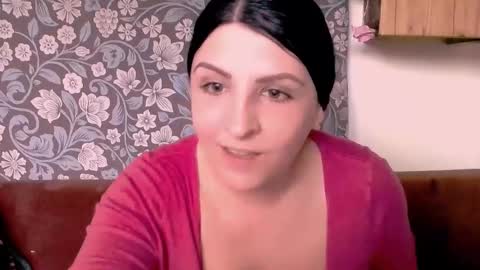 Snapshot of niki_leex chatting on December 10, 2024, 1:11 pm niki_leex online show from December 10, 2024, 1:11 pm