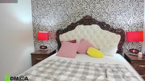 Snapshot of nikistorming chatting on February 21, 2025, 11:01 am Niki online show from February 21, 2025, 11:01 am