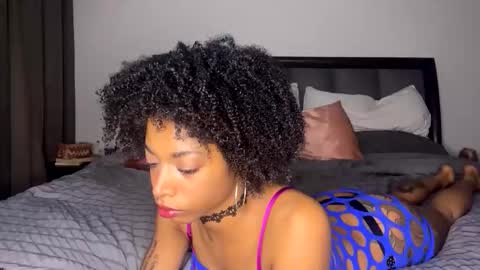 nikitalove104 online show from September 29, 2025, 10:14 pm