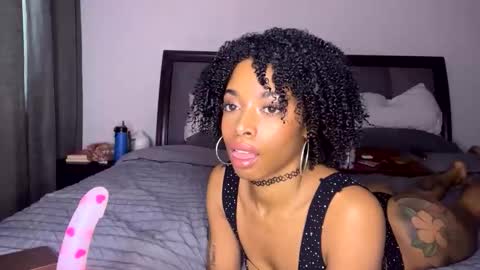 nikitalove104 online show from October 1, 2025, 3:51 pm