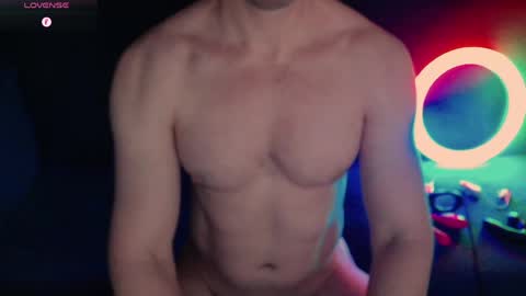 Snapshot of nikitin21 chatting on May 21, 2026, 12:39 am Sasha online show from May 21, 2026, 12:39 am
