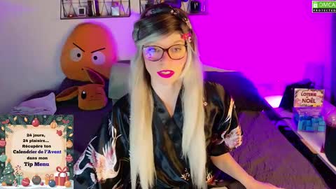 Kitty Chatte online show from November 30, 2025, 10:52 am