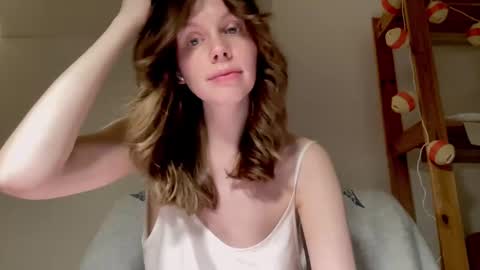 Nikki online show from December 21, 2024, 1:32 pm