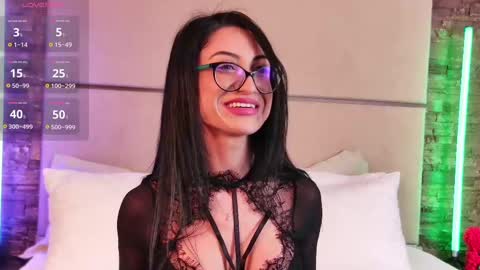 Snapshot of nikki_starx chatting on March 9, 2025, 6:43 pm Nikki online show from March 9, 2025, 6:43 pm
