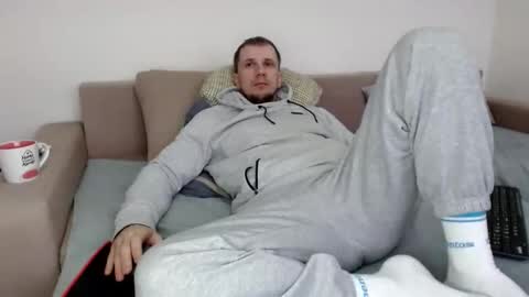 Nick online show from October 31, 2025, 7:53 am