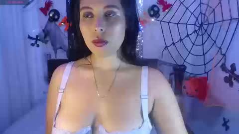 NikkieMilky online show from October 10, 2025, 1:48 am