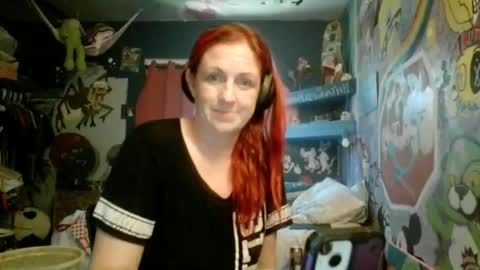 Snapshot of nikkietwotimes420 chatting on June 29, 2026, 5:24 pm Nikkie online show from June 29, 2026, 5:24 pm