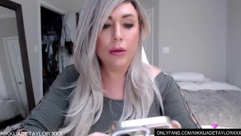 Snapshot of nikkijadetaylor chatting on February 24, 2025, 1:24 am Nikki Jade Taylor online show from February 24, 2025, 1:24 am