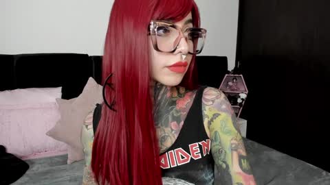 Snapshot of nikkiramone chatting on December 30, 2024, 4:29 pm Nikki Ramone online show from December 30, 2024, 4:29 pm
