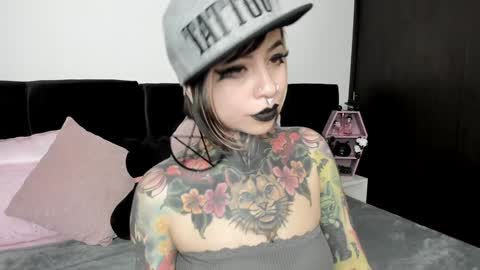 Snapshot of nikkiramone chatting on January 10, 2025, 3:16 pm Nikki Ramone online show from January 10, 2025, 3:16 pm