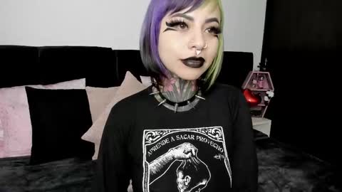 Snapshot of nikkiramone chatting on February 15, 2025, 5:09 am Nikki Ramone online show from February 15, 2025, 5:09 am