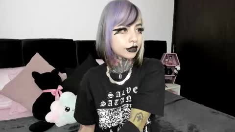 Snapshot of nikkiramone chatting on March 12, 2025, 2:20 am Nikki Ramone online show from March 12, 2025, 2:20 am