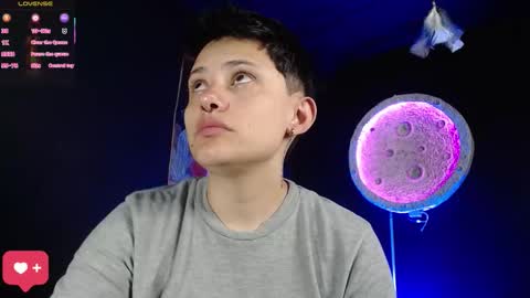 Nikky online show from March 17, 2026, 1:03 pm