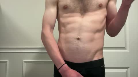 niko9inches online show from April 16, 2026, 3:57 pm