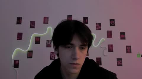 Snapshot of niko_vorn chatting on March 1, 2026, 10:06 am niko_vorn online show from March 1, 2026, 10:06 am