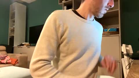 Snapshot of nikofatcock chatting on February 22, 2025, 1:11 am Niko online show from February 22, 2025, 1:11 am