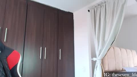Snapshot of nikolaylisin chatting on February 12, 2026, 3:18 pm Niko online show from February 12, 2026, 3:18 pm