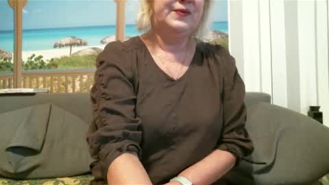 Nikole1 online show from February 12, 2025, 8:27 am