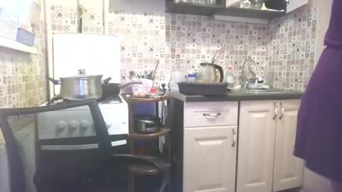 Snapshot of nikolettared chatting on January 25, 2025, 10:19 am Nikoletta online show from January 25, 2025, 10:19 am
