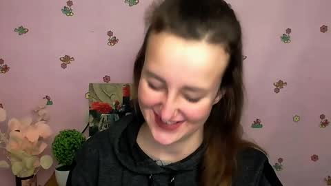 Snapshot of nikolleta_m chatting on October 15, 2025, 6:46 am Nikolleta online show from October 15, 2025, 6:46 am