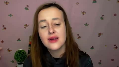 Snapshot of nikolleta_m chatting on October 22, 2025, 6:02 am Nikolleta online show from October 22, 2025, 6:02 am