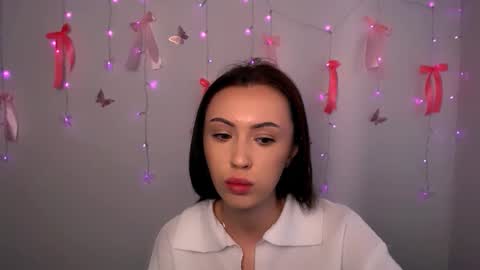 nikonara_ online show from March 15, 2026, 1:17 pm