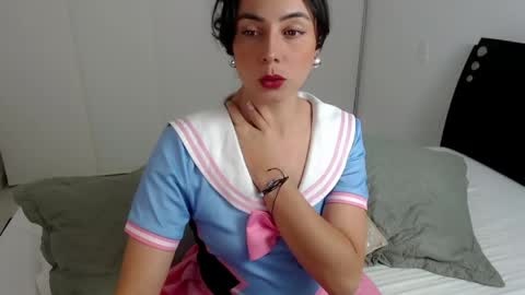 Snapshot of niky_blue chatting on April 18, 2026, 1:53 am niky_blue online show from April 18, 2026, 1:53 am