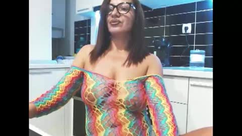niky_sweet19 online show from November 8, 2025, 11:36 pm