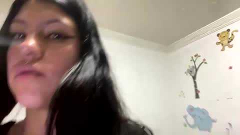 Snapshot of nikyyyy333 chatting on February 28, 2025, 11:34 pm nikyyyy333 online show from February 28, 2025, 11:34 pm