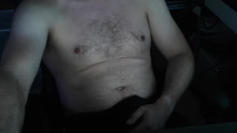 Snapshot of nillis chatting on April 21, 2026, 7:47 am nillis online show from April 21, 2026, 7:47 am